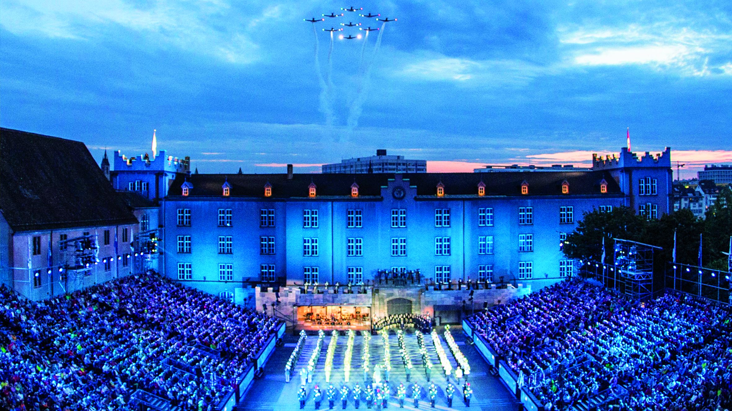 Basel Tattoo 2012 - Massed Pipes and Drums by Radavik on DeviantArt