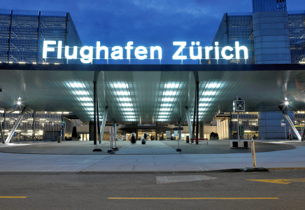 Flughafen Zürich Busdach