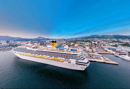 Costa-Fortuna-Panoramic-View-on-Nagasaki-Port.