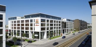 FTI GROUP, Zentrale in München, Außenansicht