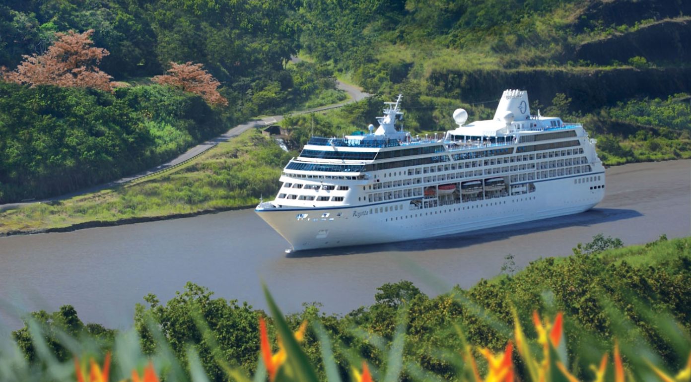 Oceania Cruises_Regatta_Panama Canal