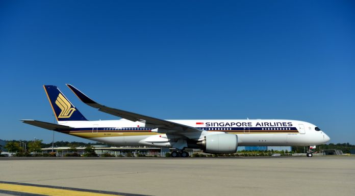 Singapore Airlines Nimmt Ersten A350 900 Ulr Entgegen