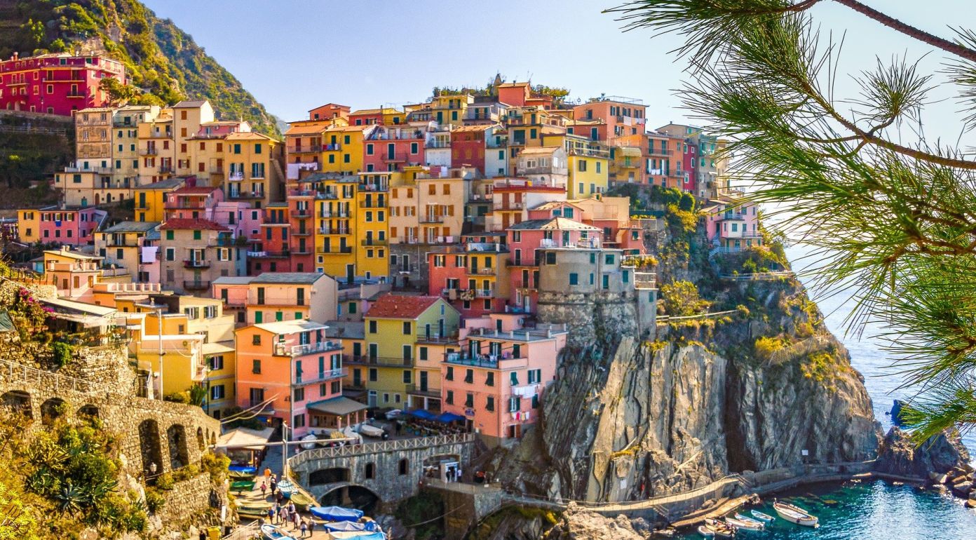 Italien, Cinque Terre, bunte Häuser, Küste