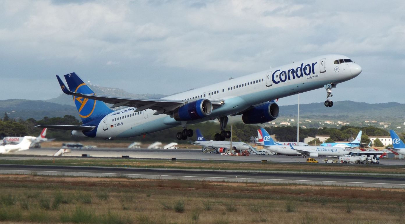 Condor Flughafen Airport Mallorca Son Sant Joan